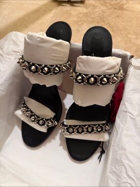 Christian Louboutin Just Chain 85mm sandal size 40.5